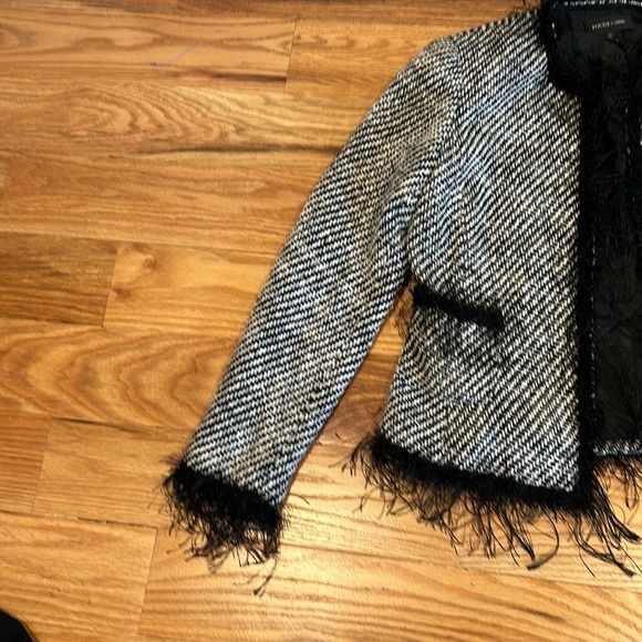 Focus 2000 Feather Blazer - Picture 3 of 7